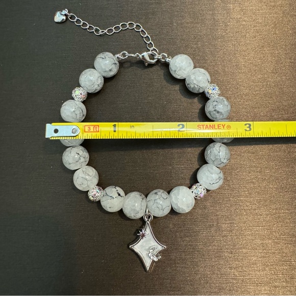 Gray Marble-patterned Beaded Bracelet with Moon & Star Charm - Picture 5 of 5